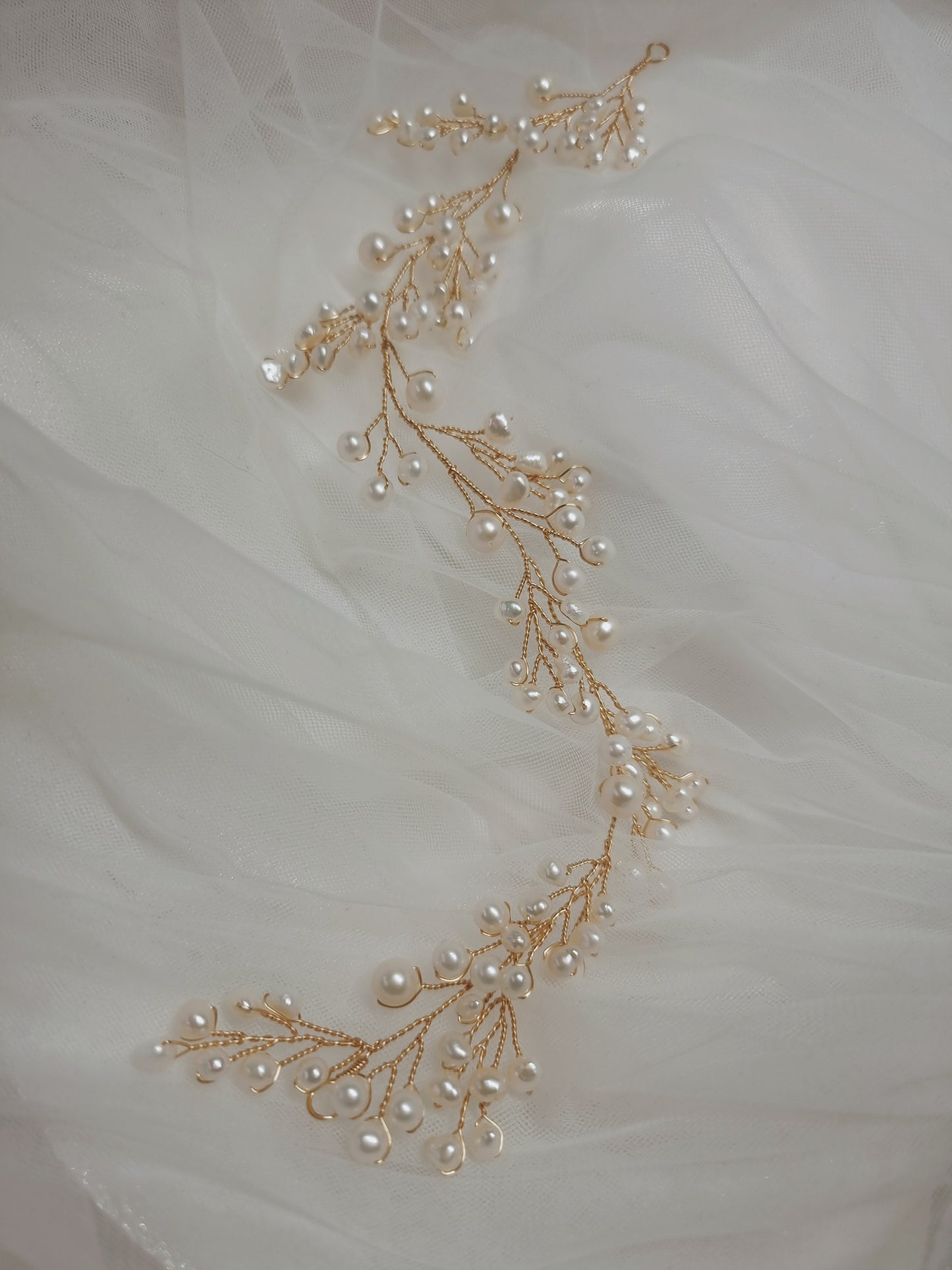 Verity Pearl Hairvine