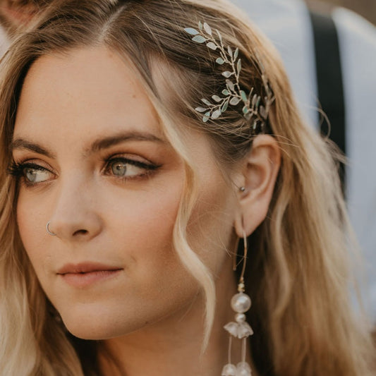 Enchanted Glass Branch Vine in Silver