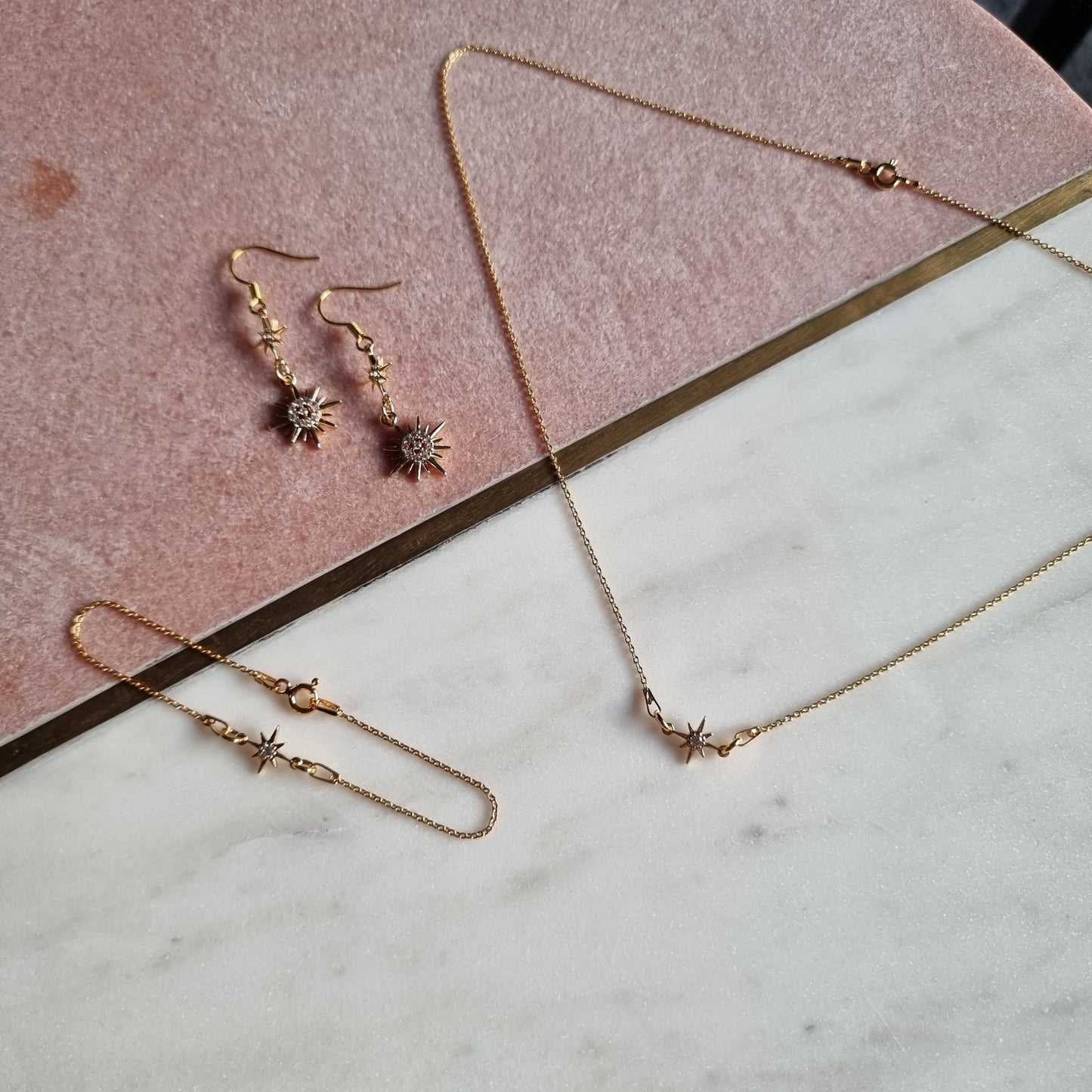 Tiny Star Necklace