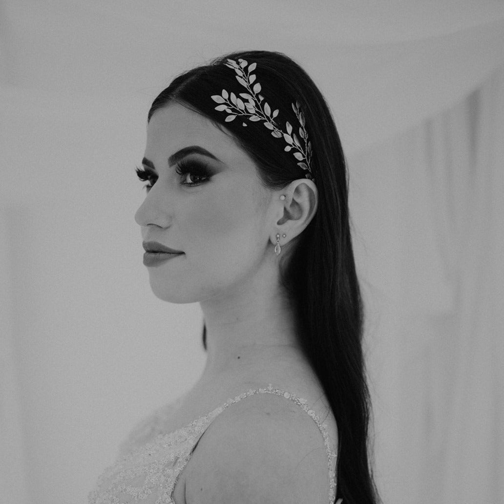 Enchanted Glass Branch Vine in Silver