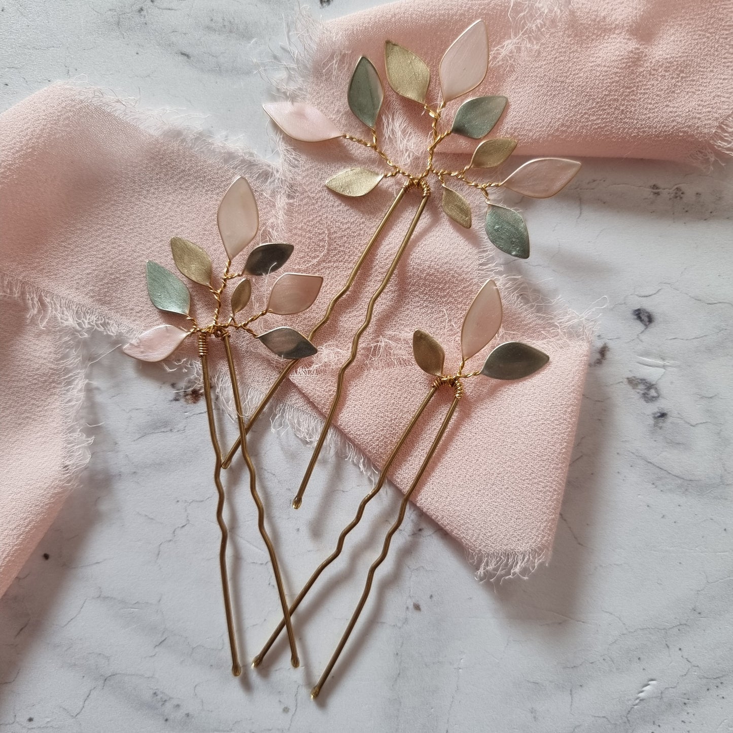 Enchanted Glass Hairpins Set of 3 in Gold