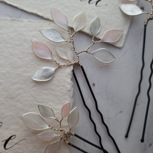 Enchanted Glass Hairpins Set of 7 in Silver & Blush