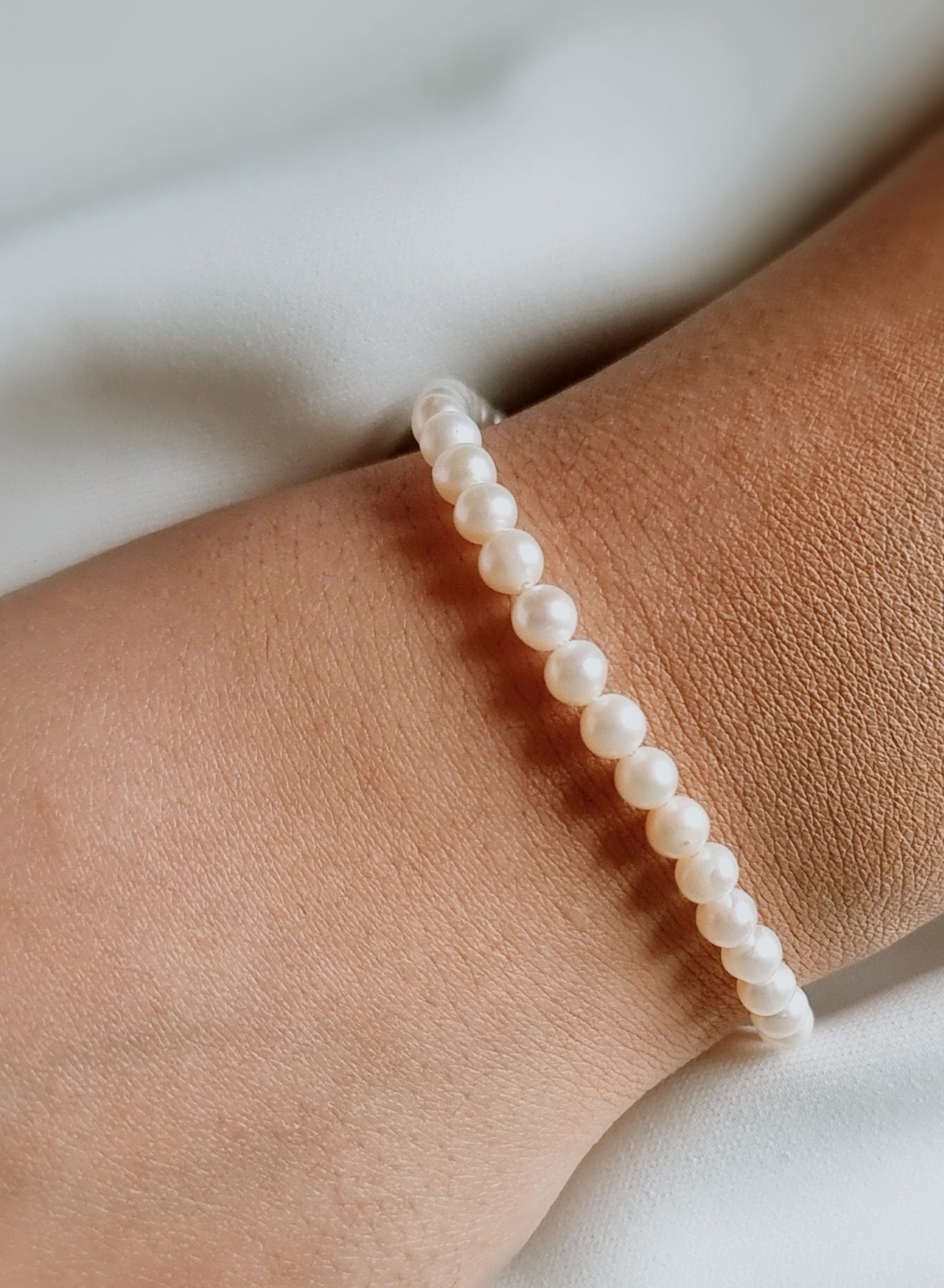 Silver Mini Pearl Bracelet