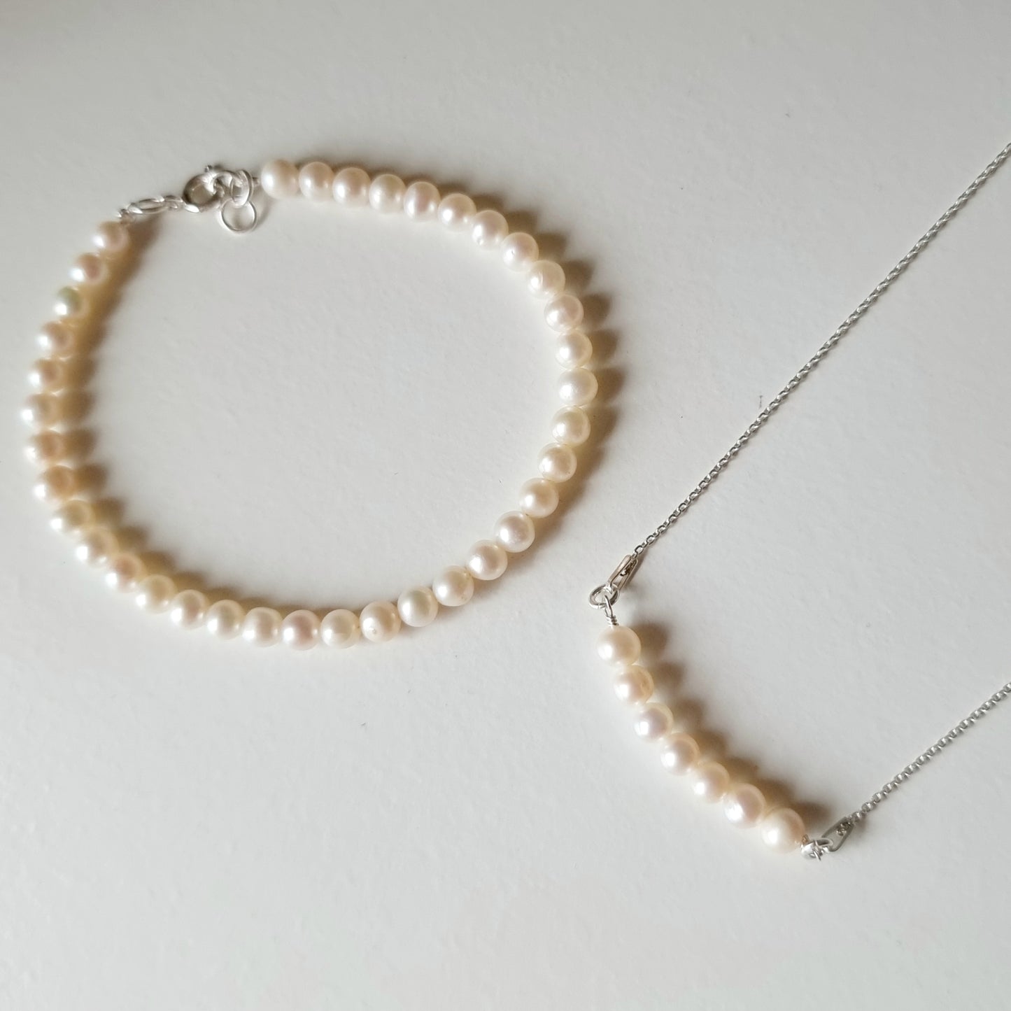 Silver Mini Pearl Bracelet